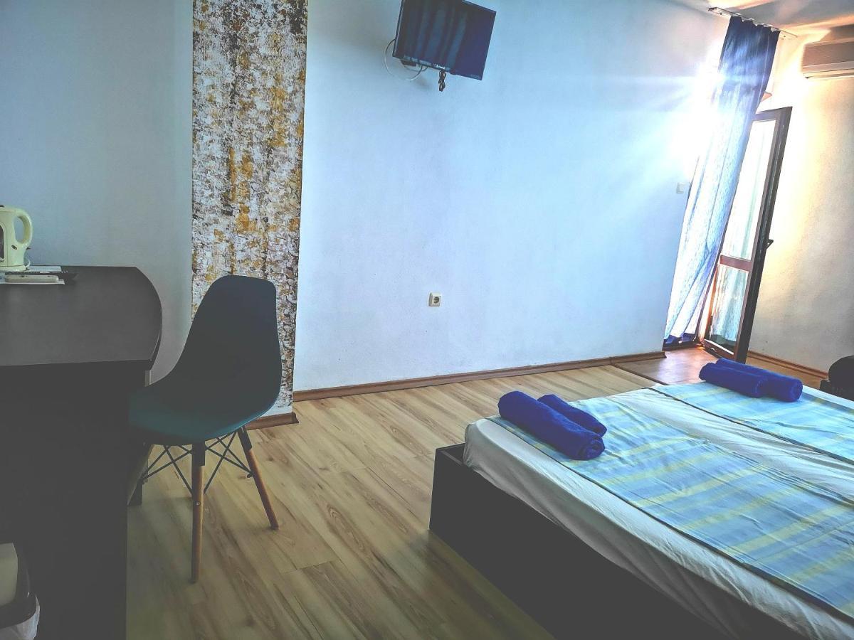 פרימורסקו Paunovi Guest House מראה חיצוני תמונה
