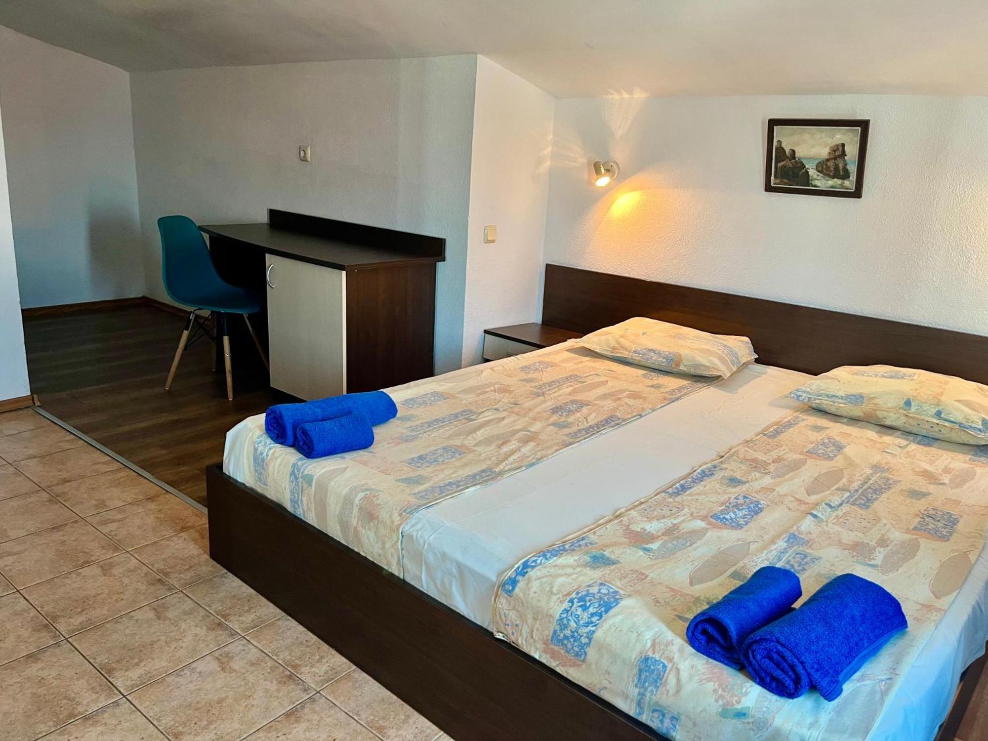 פרימורסקו Paunovi Guest House מראה חיצוני תמונה