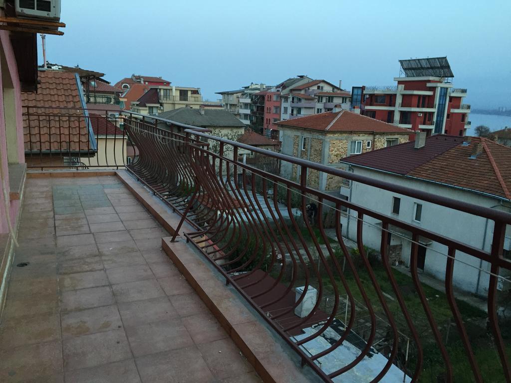 פרימורסקו Paunovi Guest House מראה חיצוני תמונה