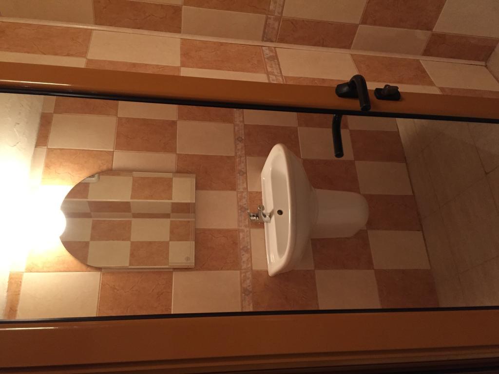 פרימורסקו Paunovi Guest House מראה חיצוני תמונה